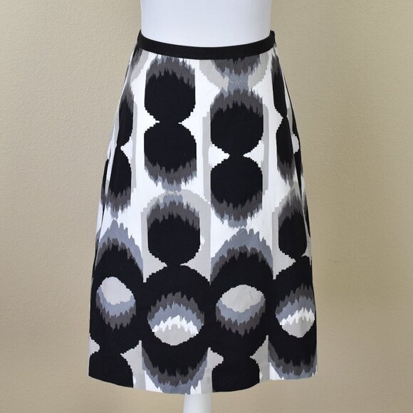 Boden Dresses & Skirts - Boden Printed Knee Length A-Line Skirt - 6